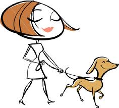 donna con cagnolino al guinzaglio