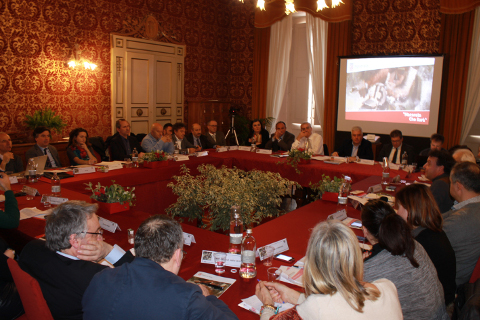 Incontro tra rappresentanti delle istituzioni a Macerata