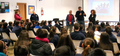 il sindaco di Mascalucia incontra gli studenti di una scuola