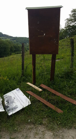 danneggiamenti al sentiero della marcia di barbiana